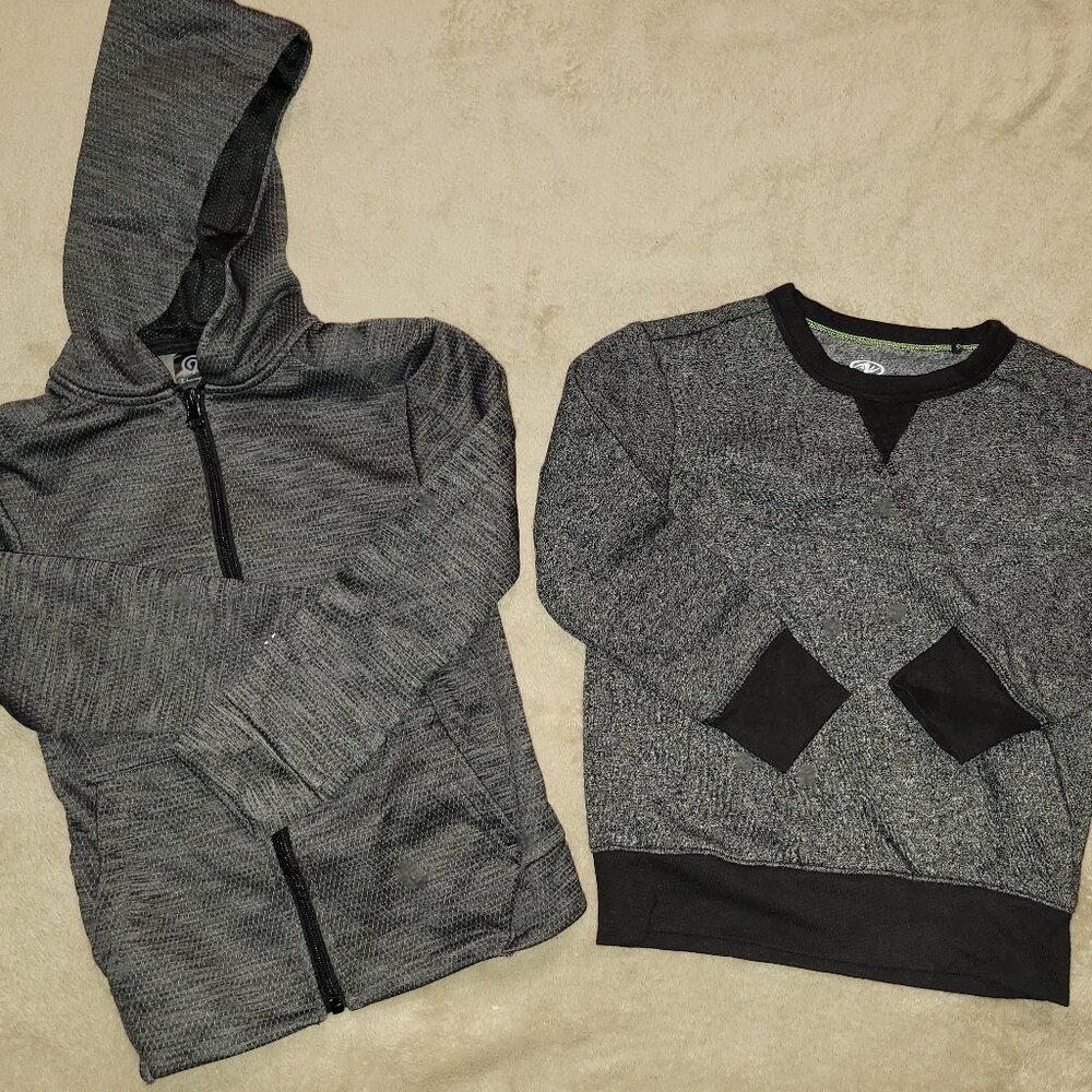 2 Boys Sweaters